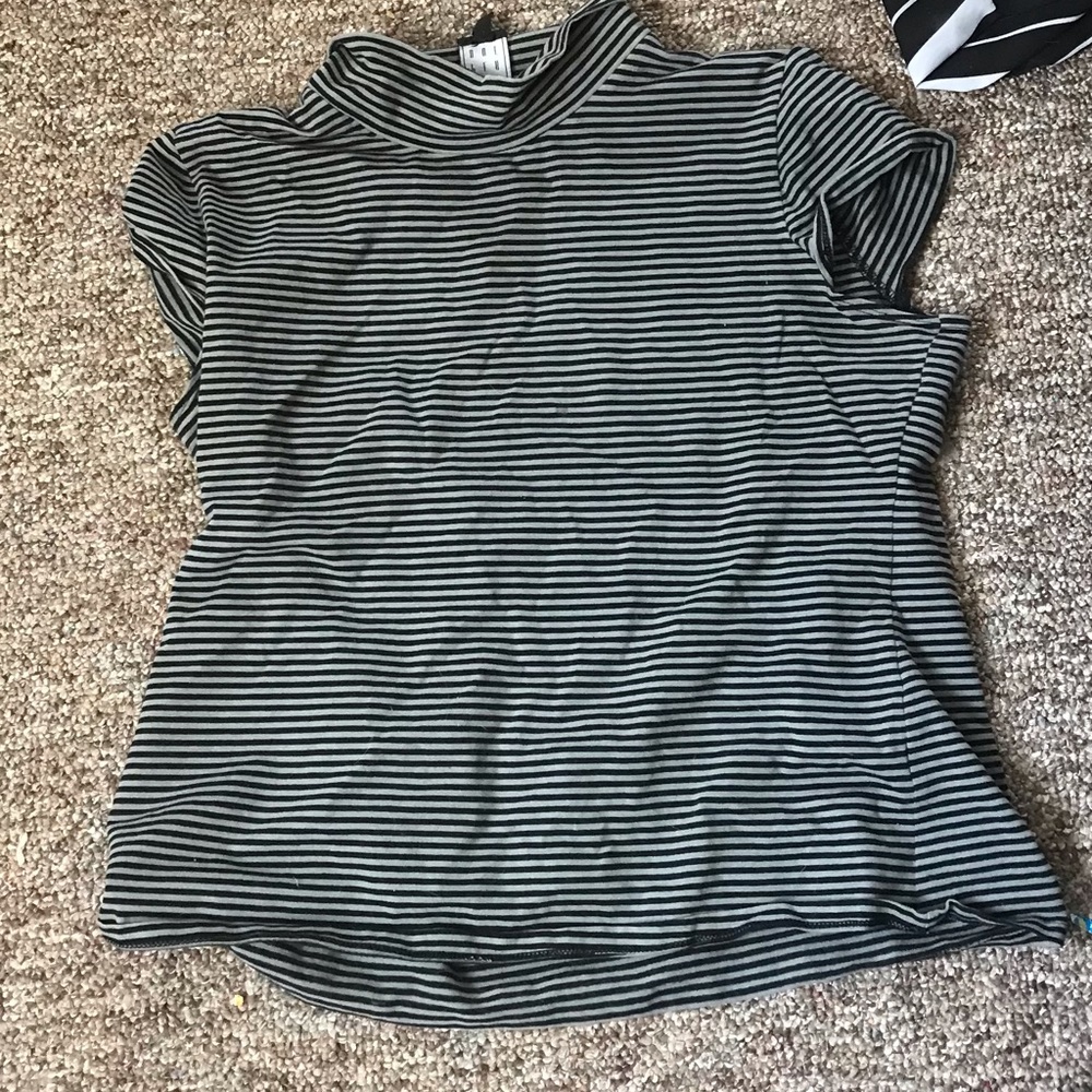 Black and gray striped top